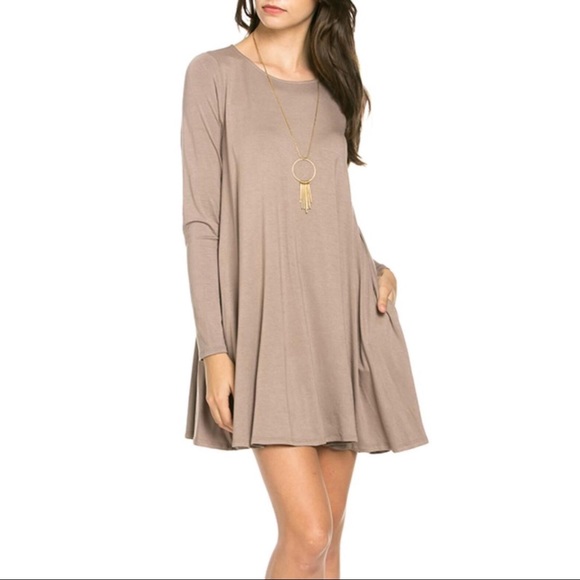 Solid long sleeve cotton dress - Picture 1 of 2